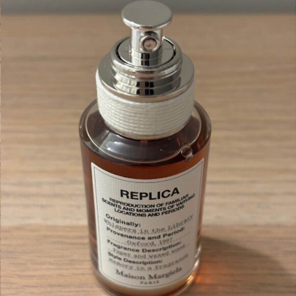 Rare Maison Martin Margiela Whispers in the Library 30ml EDT - Picture 1 of 5
